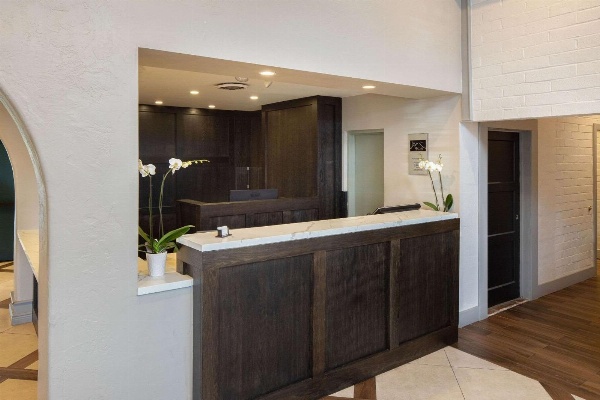 Inn Marin and Suites, Ascend Hotel Collection image 4